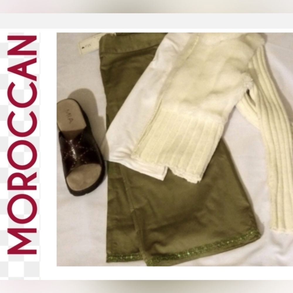🧧NWT Moroccan Beaded 3/4 Length Pants
